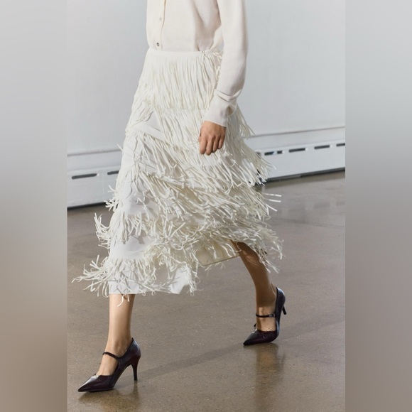 NWT ZARA FRINGED PENCIL SKIRT ZW COLLECTION - Picture 9 of 17